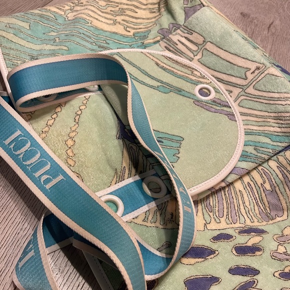 Emilio Pucci Beach Tote - Picture 11 of 11